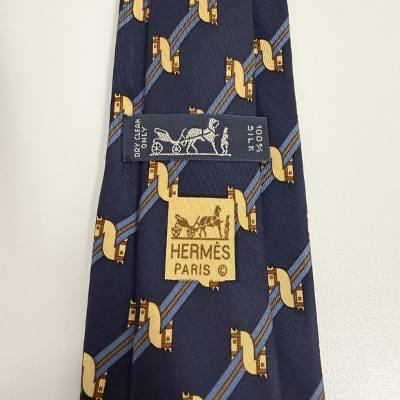 Hermes Men's Tie Geometric Striped Horse Heads Navy/Yellow Silk 980 SA 3